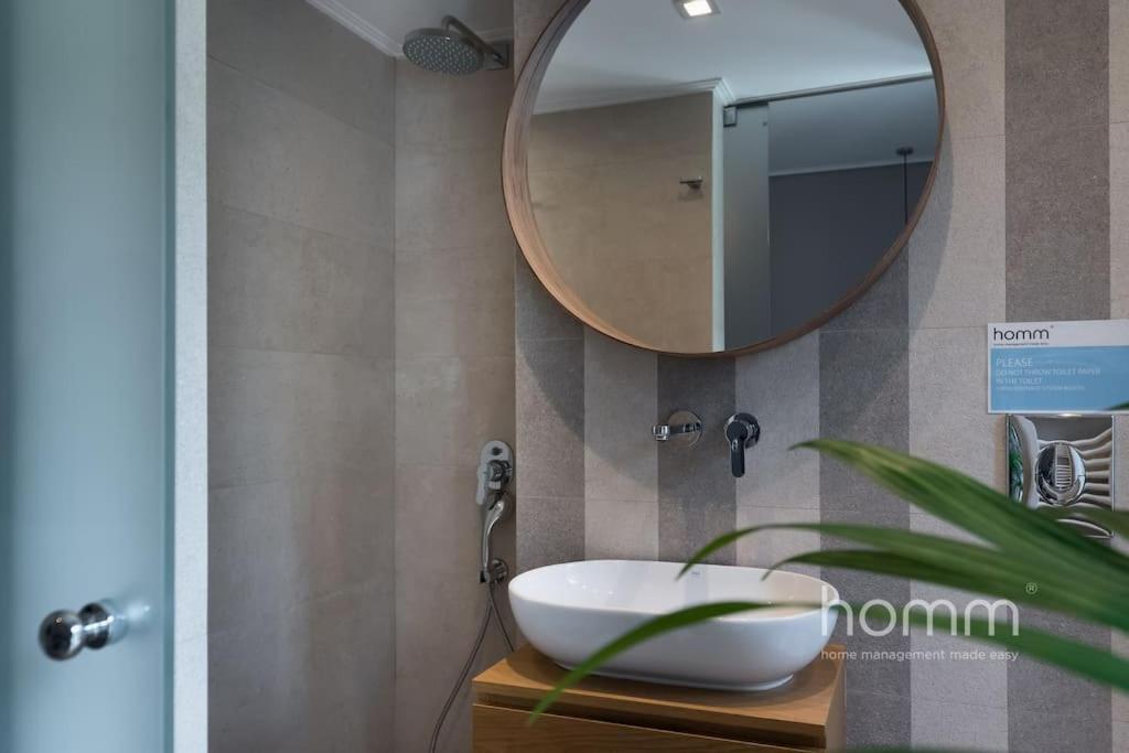 Renovated Homm Apartment In Lycabettus, Pitanis Str Aten Exteriör bild